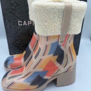 Cape Robbins - CHRISMA Boot - W7 - New In Box